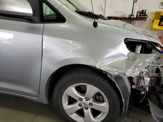 Photo 9 from auction – 2012 TOYOTA SIENNA BAS with VIN 5TDKA3DC6CS015678