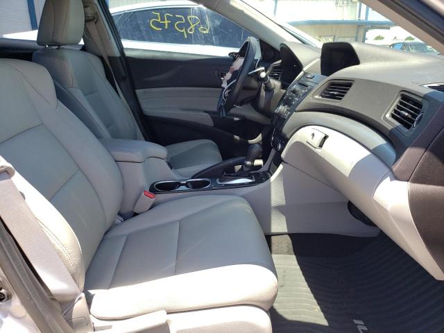 Photo 5 from auction – 2017 ACURA ILX BASE W with VIN 19UDE2F38HA002781