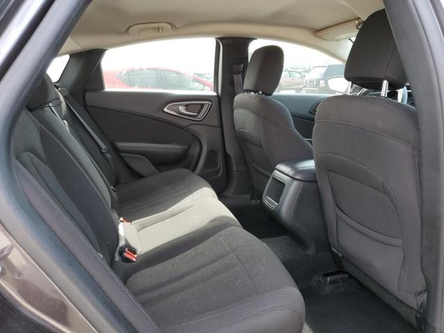Photo 6 from auction – 2015 CHRYSLER 200 LIMITE with VIN 1C3CCCAB5FN715328