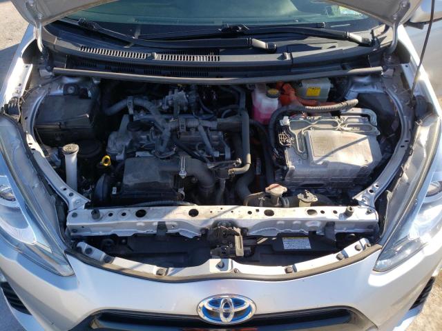 Photo 7 from auction – 2016 TOYOTA PRIUS C with VIN JTDKDTB32G1137340