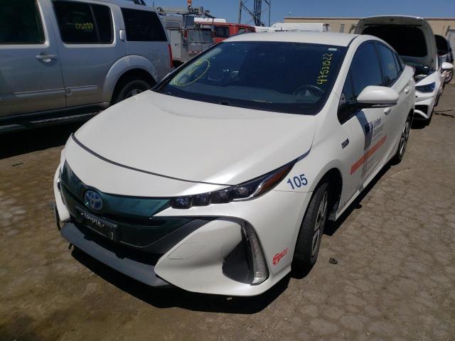 Photo 2 from auction – 2017 TOYOTA PRIUS PRIM with VIN JTDKARFPXH3050767