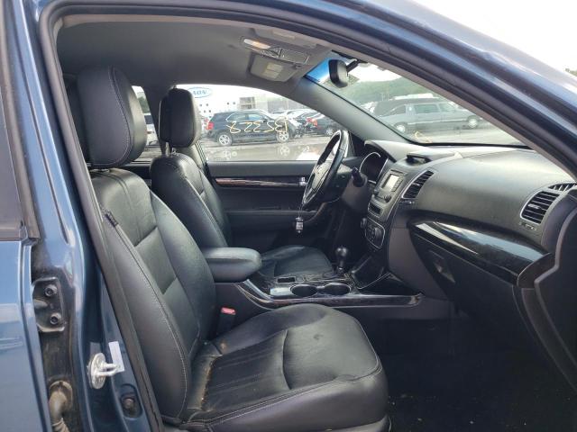 Photo 5 from auction – 2014 KIA SORENTO LX with VIN 5XYKT3A65EG448630