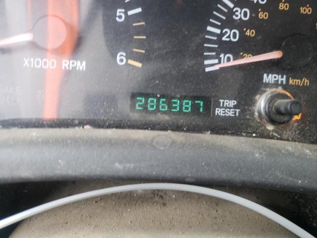 Photo 8 from auction – 2001 JEEP CHEROKEE S with VIN 1J4FF48S01L610156