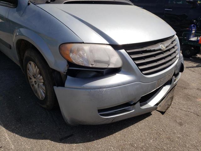 Photo 9 from auction – 2006 CHRYSLER TOWN & COU with VIN 1A4GP45R76B686828