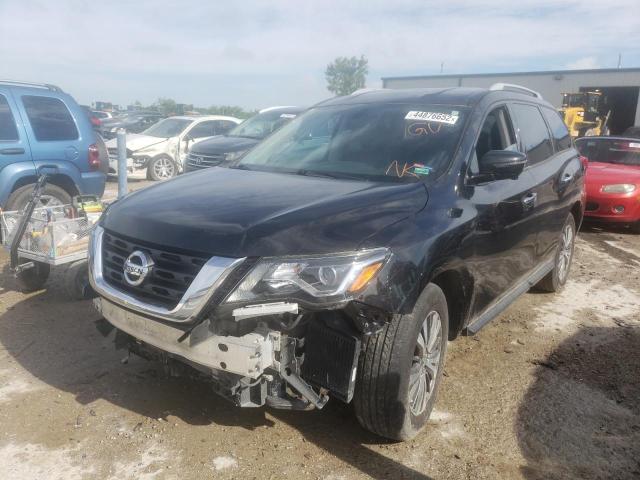 Photo 2 from auction – 2017 NISSAN PATHFINDER with VIN 5N1DR2MM7HC680730