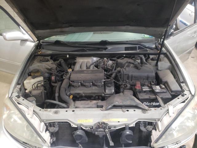 Photo 7 from auction – 2002 TOYOTA CAMRY LE with VIN 4T1BF30KX2U514312
