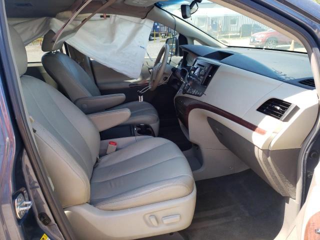 Photo 5 from auction – 2014 TOYOTA SIENNA XLE with VIN 5TDYK3DC4ES424899