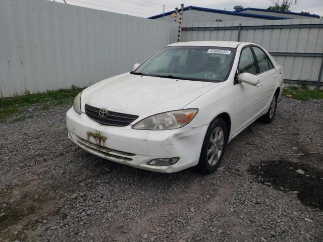 Photo 2 from auction – 2004 TOYOTA CAMRY LE with VIN JTDBE32K640245532