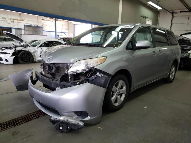 Photo 2 from auction – 2012 TOYOTA SIENNA BAS with VIN 5TDKA3DC6CS015678