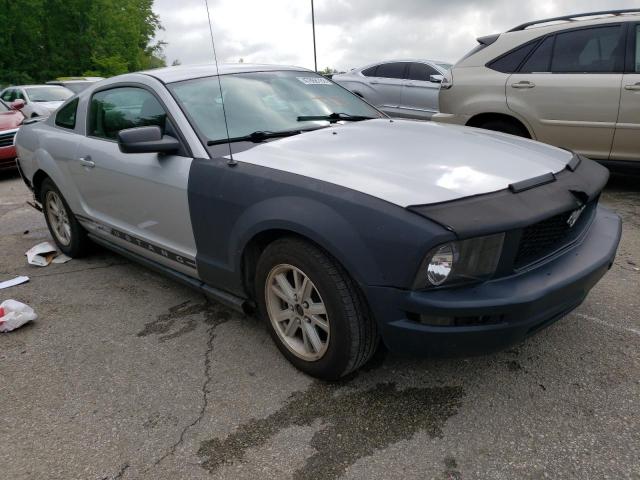 FORD MUSTANG 2007 with VIN 1ZVFT80N975295976 - Photo from auction