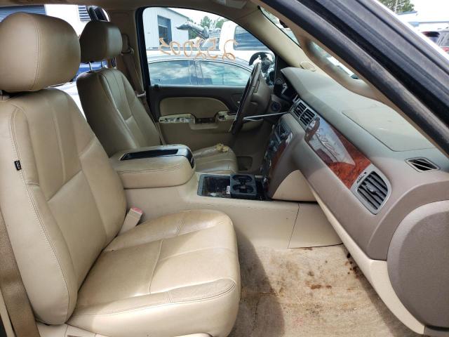 Photo 5 from auction – 2013 CHEVROLET AVALANCHE with VIN 3GNMCFE04DG154952