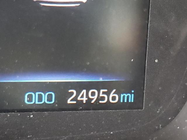 Photo 8 from auction – 2021 TOYOTA COROLLA LE with VIN 5YFEPMAE3MP218917