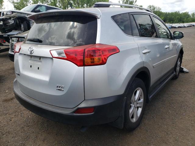 Photo 4 from auction – 2014 TOYOTA RAV4 XLE with VIN JTMRFREV7ED065409