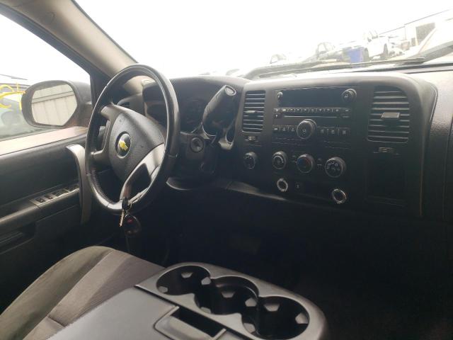 Photo 9 from auction – 2010 CHEVROLET SILVERADO with VIN 1GCSKSE39AZ242588