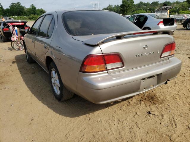 Photo 3 from auction – 1999 NISSAN MAXIMA GLE with VIN JN1CA21D3XT209929