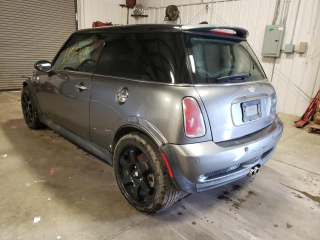 Photo 3 from auction – 2005 MINI COOPER S with VIN WMWRE33505TG97290