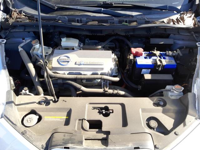 Photo 7 from auction – 2011 NISSAN LEAF SV with VIN JN1AZ0CP0BT000992