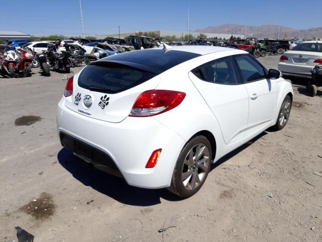 Photo 4 from auction – 2017 HYUNDAI VELOSTER with VIN KMHTC6AD8HU308042