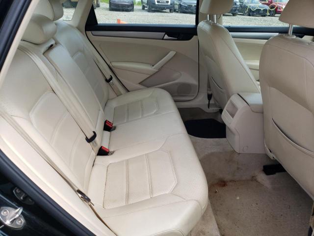 Photo 6 from auction – 2015 VOLKSWAGEN PASSAT S with VIN 1VWAT7A32FC104524