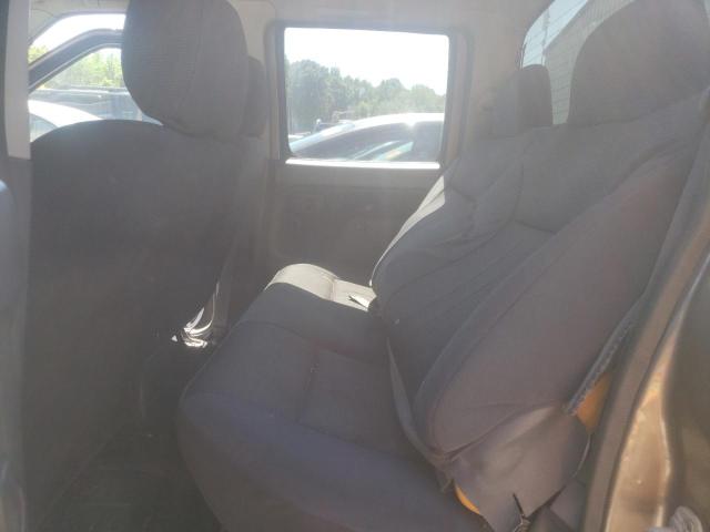 Photo 6 from auction – 2004 NISSAN FRONTIER C with VIN 1N6ED29Y14C407812