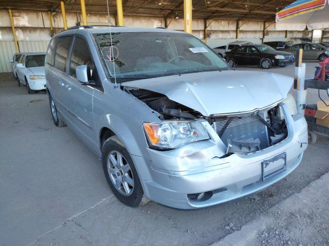CHRYSLER TOWN & COU 2010 with VIN 2A4RR5D19AR239786 - Photo from auction