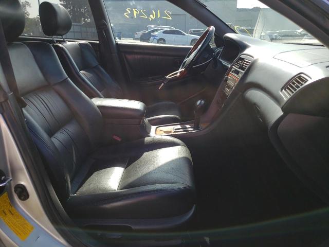 Photo 5 from auction – 2000 LEXUS ES 300 with VIN JT8BF28G3Y5101311
