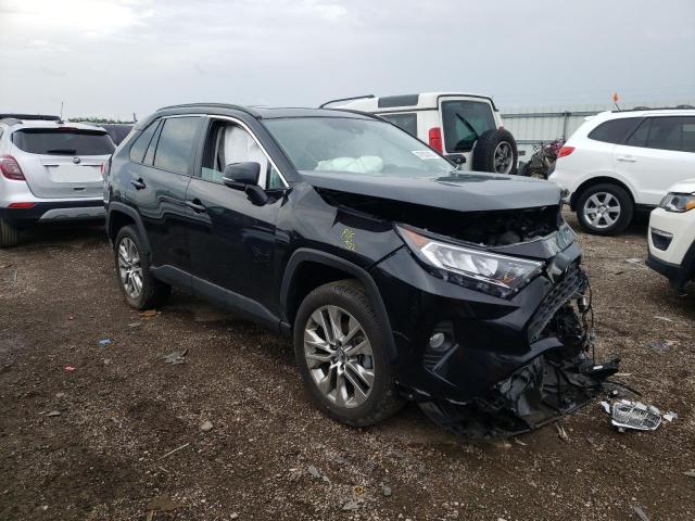 TOYOTA RAV4 XLE P 2021 with VIN 2T3A1RFV2MC149490 - Photo from auction