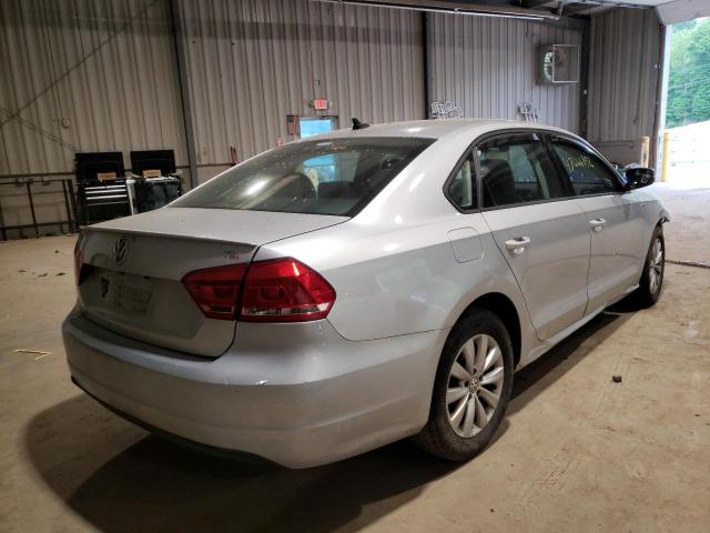 Photo 4 from auction – 2015 VOLKSWAGEN PASSAT S with VIN 1VWAS7A37FC025689