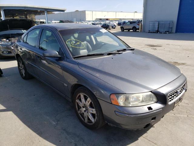 VOLVO S60 2.5T 2005 with VIN YV1RH592852430205 - Photo from auction