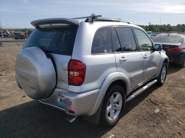 Photo 4 from auction – 2005 TOYOTA RAV4 with VIN JTEHD20V950043205