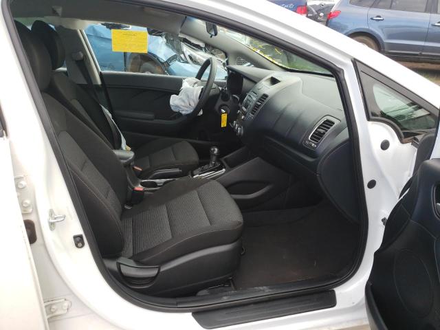 Photo 5 from auction – 2017 KIA FORTE LX with VIN 3KPFK4A72HE098295