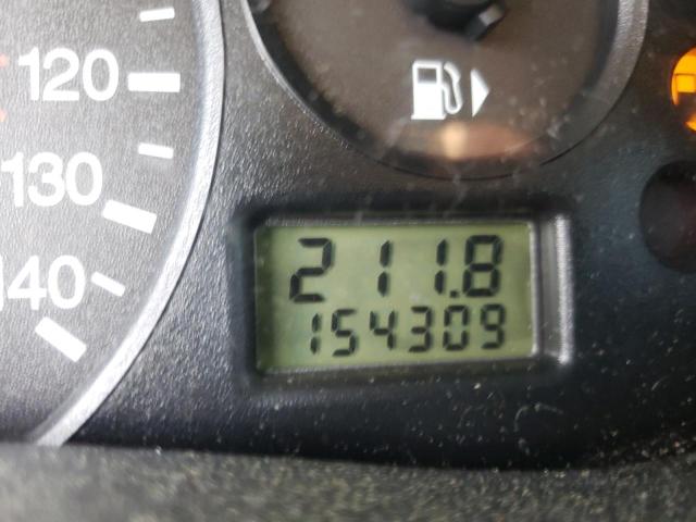 Photo 8 from auction – 2000 FORD FOCUS with VIN 1FAFP34P2YW147336