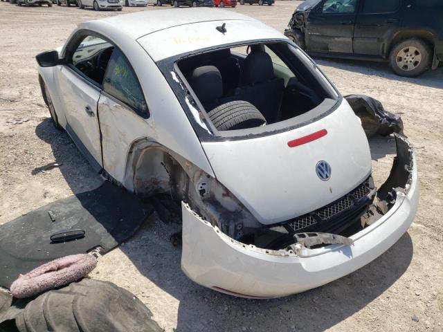 Photo 3 from auction – 2014 VOLKSWAGEN BEETLE with VIN 3VWFP7AT8EM620345