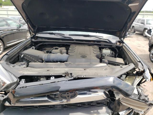Photo 7 from auction – 2018 TOYOTA 4RUNNER SR with VIN JTEBU5JR0J5594693
