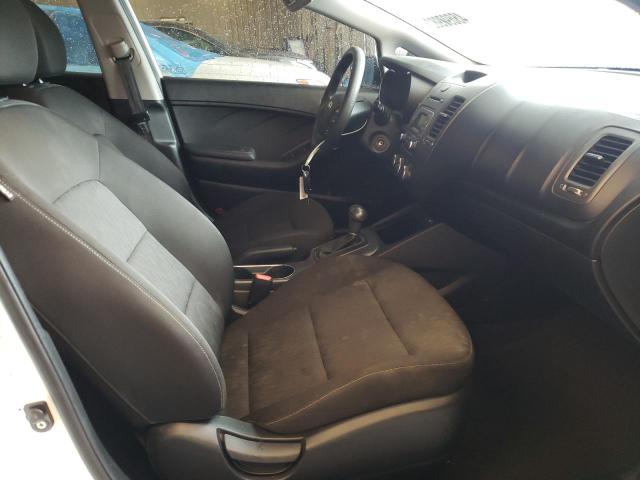 Photo 5 from auction – 2016 KIA FORTE LX with VIN KNAFK4A60G5613597