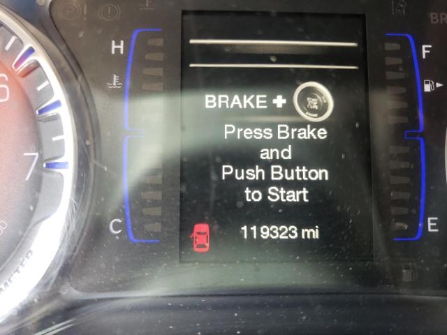 Photo 8 from auction – 2015 CHRYSLER 200 LIMITE with VIN 1C3CCCAB1FN537837