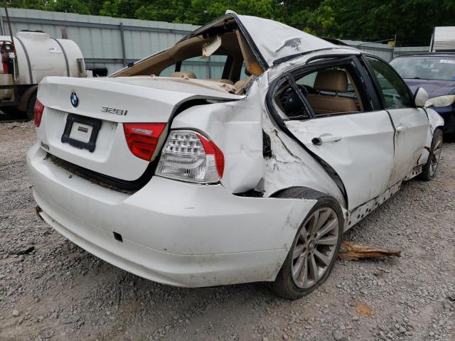 Photo 4 from auction – 2011 BMW 328 I SULE with VIN WBAPH5C50BA442251