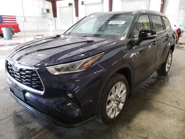 Фото 2 с аукциона – 2020 TOYOTA HIGHLANDER с VIN 5TDDZRBH7LS044173
