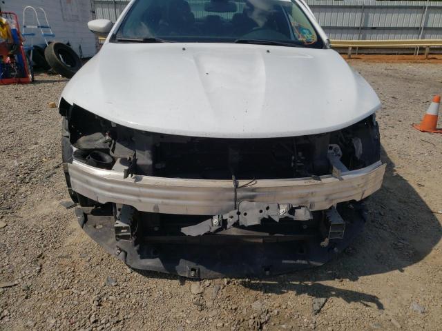 Photo 9 from auction – 2015 CHRYSLER 200 C with VIN 1C3CCCCB1FN544820