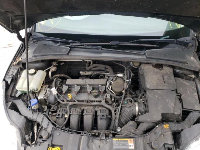 Photo 7 from auction – 2014 FORD FOCUS SE with VIN 1FADP3F23EL105277