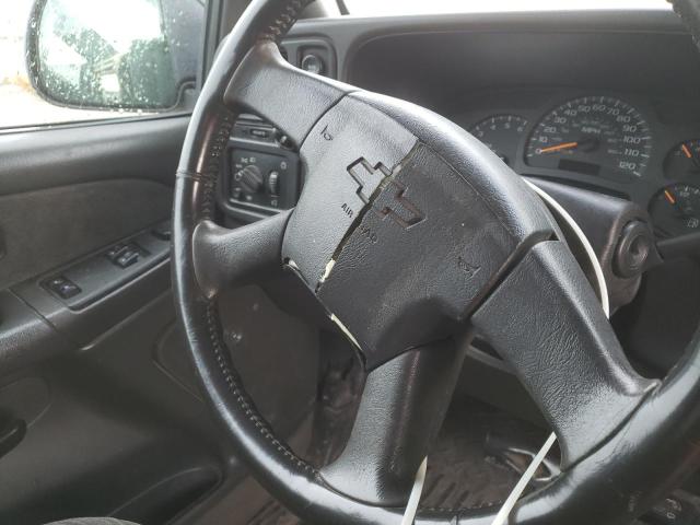 Photo 9 from auction – 2003 CHEVROLET SILVERADO with VIN 2GCEK19T831206498