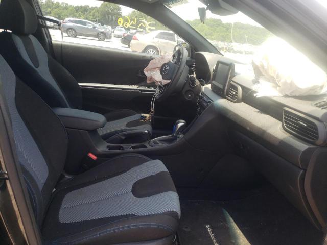 Photo 5 from auction – 2019 HYUNDAI VELOSTER B with VIN KMHTG6AF0KU005138