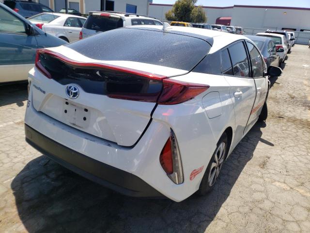 Photo 4 from auction – 2017 TOYOTA PRIUS PRIM with VIN JTDKARFPXH3050767