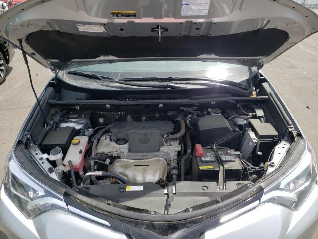 Photo 7 from auction – 2018 TOYOTA RAV4 LIMIT with VIN 2T3DFREV2JW722818
