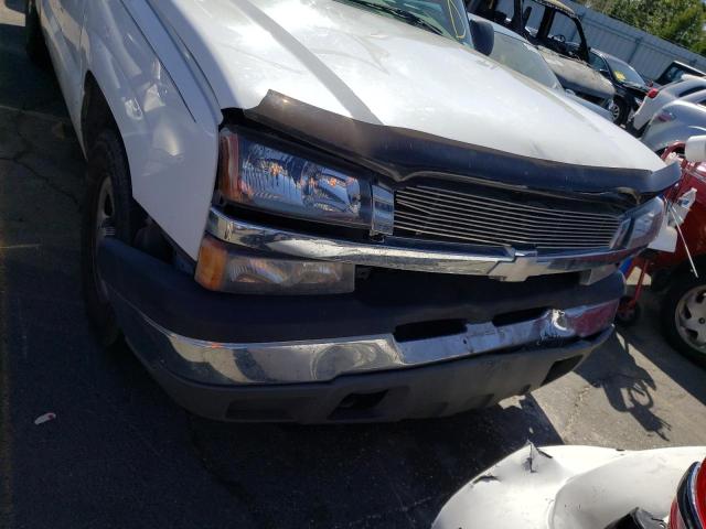 Photo 9 from auction – 2004 CHEVROLET SILVERADO with VIN 1GCEC14V64Z309157