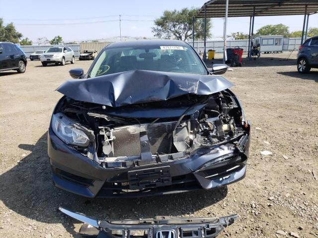 Photo 9 from auction – 2017 HONDA CIVIC LX with VIN 19XFC2F58HE053337