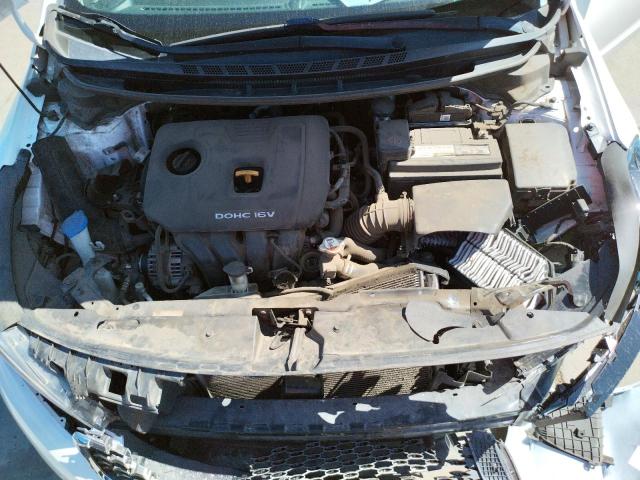 Photo 7 from auction – 2017 KIA FORTE LX with VIN 3KPFL4A77HE007325