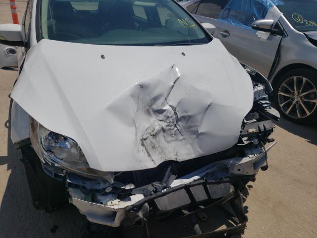 Photo 9 from auction – 2014 FORD FOCUS SE with VIN 1FADP3K21EL324938