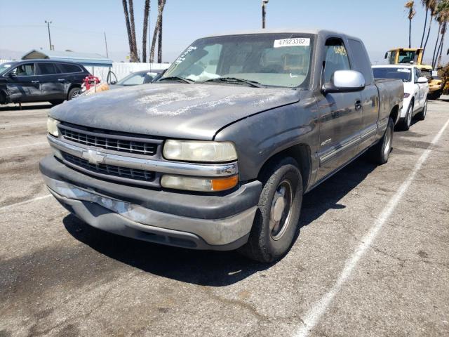 Photo 2 from auction – 2000 CHEVROLET SILVERADO with VIN 2GCEC19W3Y1308788
