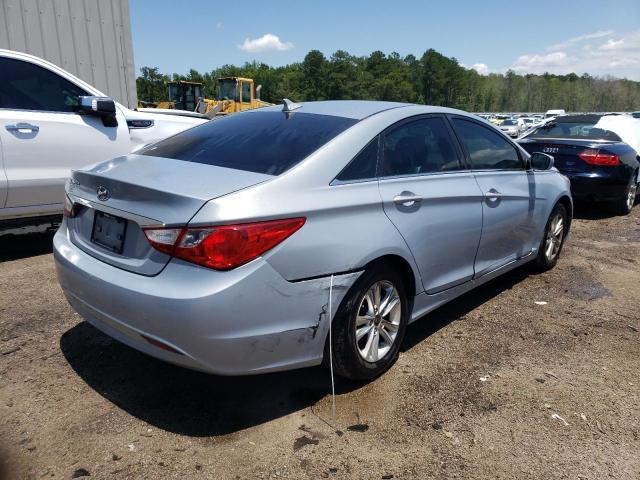 Photo 4 from auction – 2011 HYUNDAI SONATA GLS with VIN 5NPEB4AC4BH139781